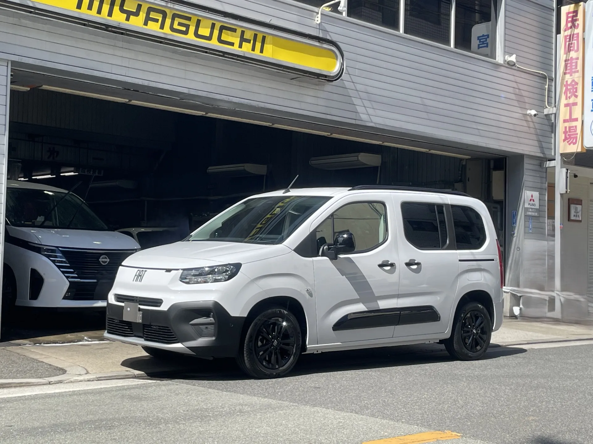 【ご納車御礼】フィアット新車ドブロ（FIAT Doblò）！遊び心あふれるお車